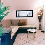 Meri Apartment Grebastica