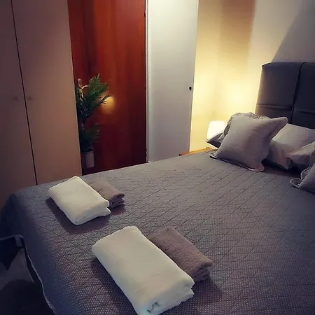 Meri Lägenhet Grebaštica