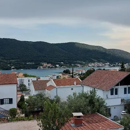 Apartment Meri Grebaštica