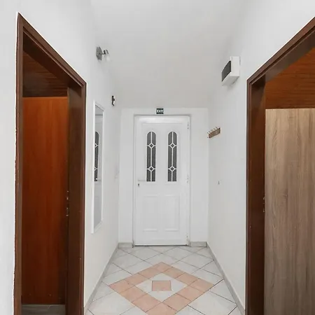 Apartment Meri *